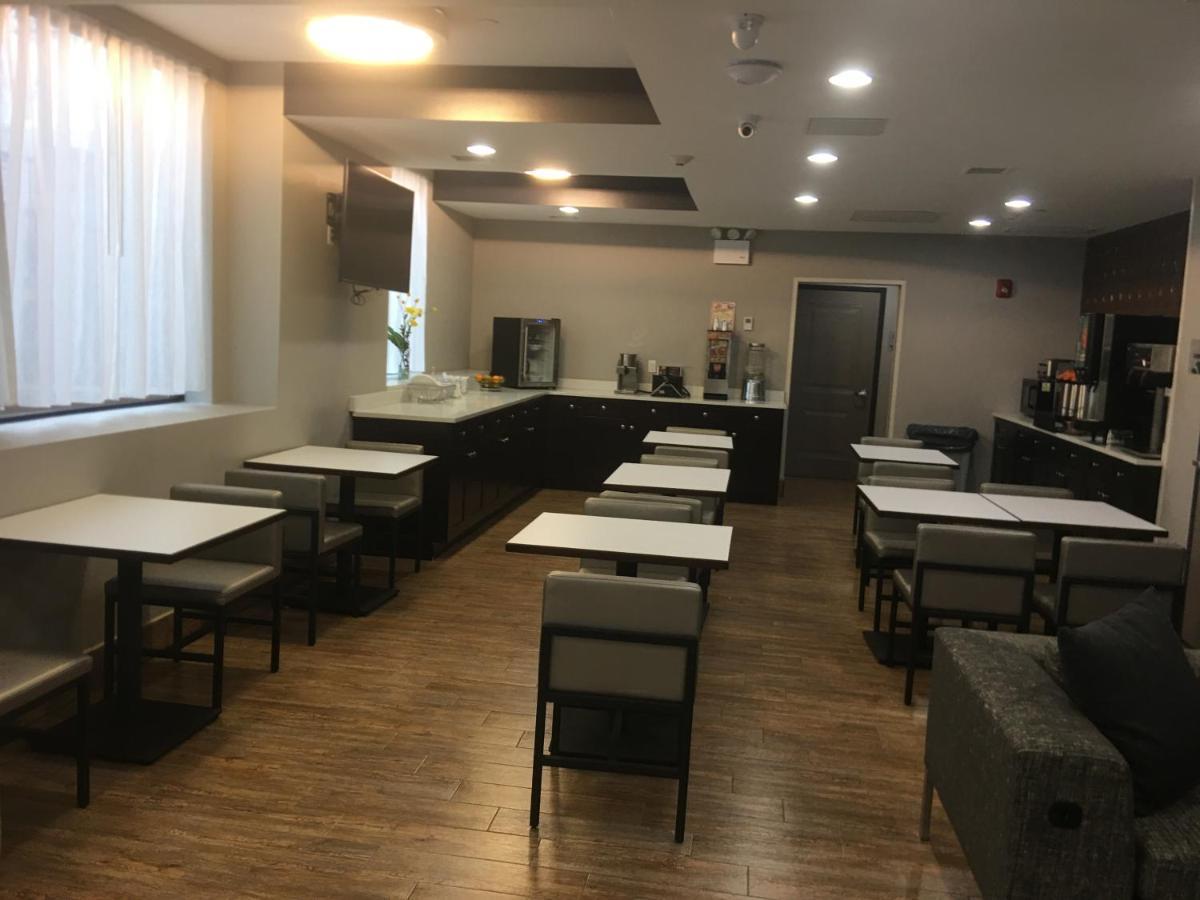Wingate By Wyndham Jfk Airport, Far Rockaway Ny Hotell New York Eksteriør bilde